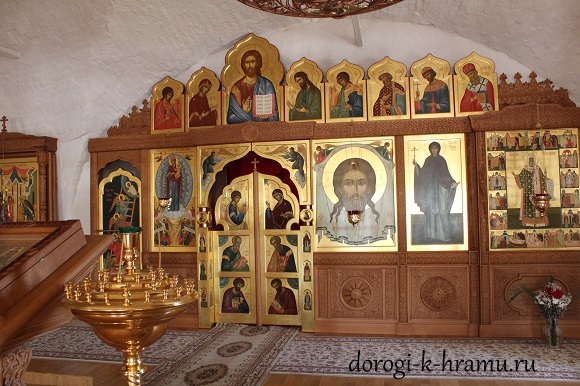 Иконостас Введенской церкви